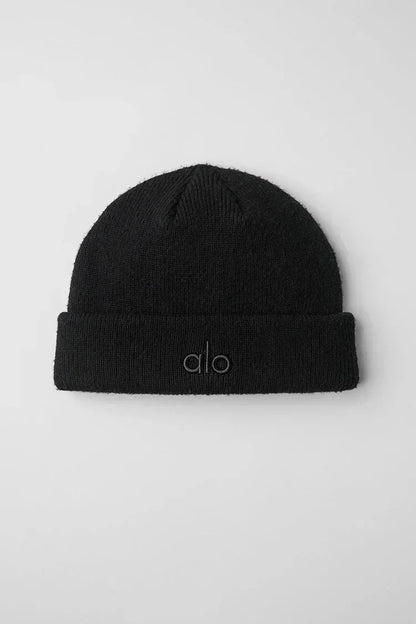 Remarkable Beanie Black